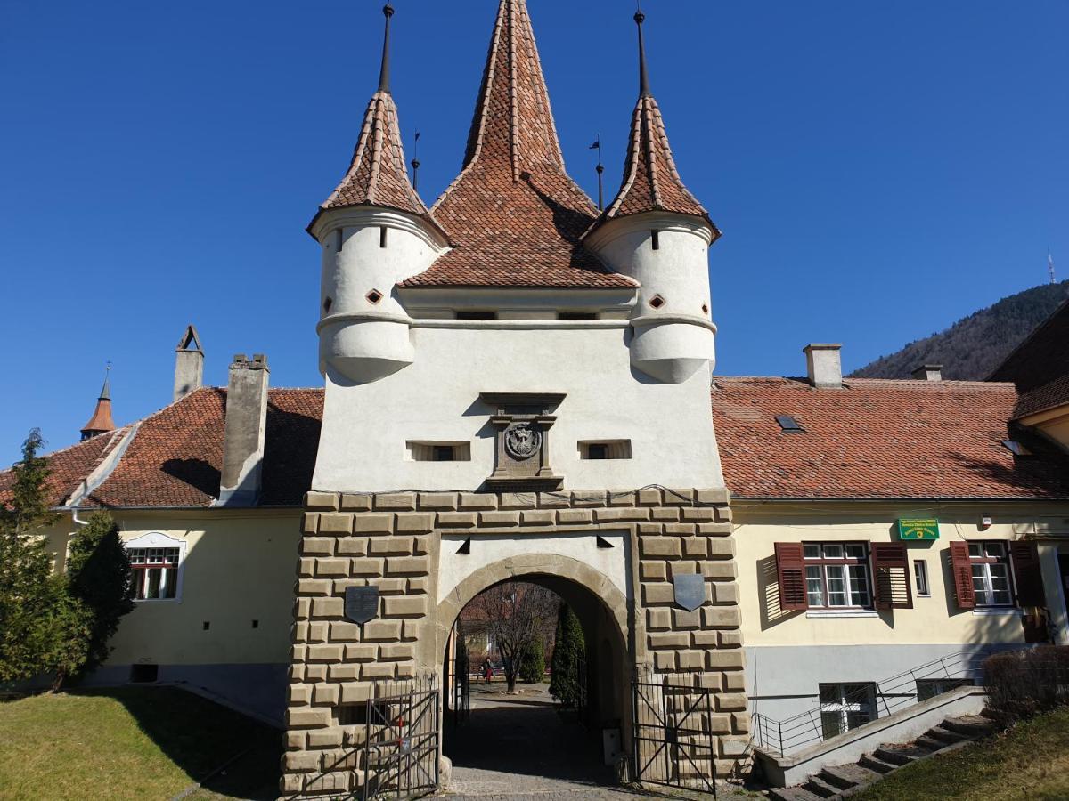 Old City Lux Braşov Extérieur photo